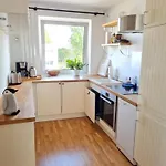 Séjour chez l'habitant Monteurwohnung, Zentral, Voll Ausgestattet In Uninaehe *