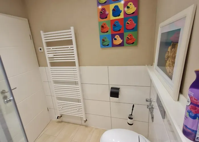 Monteurwohnung, Zentral, Voll Ausgestattet In Uninaehe 美因茨