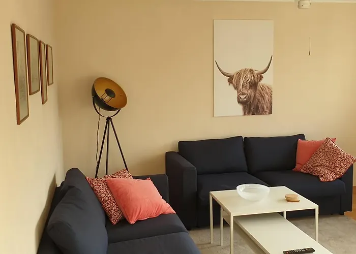 Monteurwohnung, Zentral, Voll Ausgestattet In Uninaehe ホームステイ マインツ