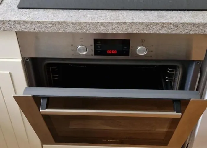 Monteurwohnung, Zentral, Voll Ausgestattet In Uninaehe 美因茨